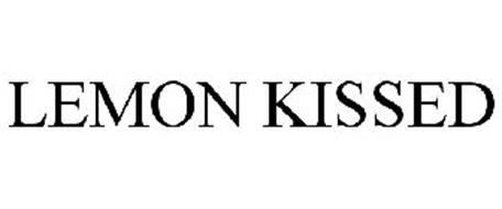 LEMON KISSED