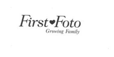 FIRST FOTO GROWING FAMILY