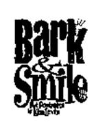 BARK & SMILE PET PORTRAITS BY KIMLEVIN
