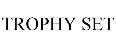 TROPHY SET