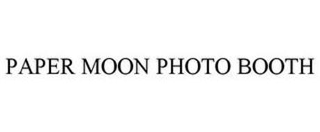 PAPER MOON PHOTO BOOTH